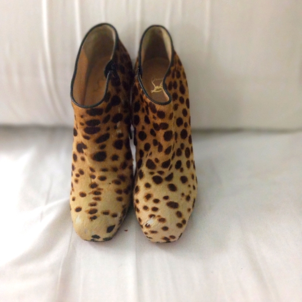 Christian Loubouti Heels red bottoms